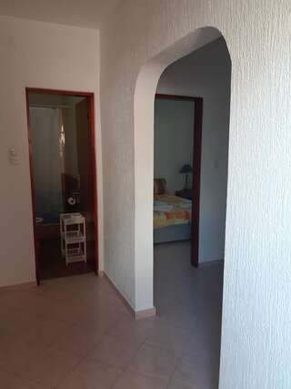 Гостевой дом Apartments Marina Петровац Апартаменты с 1 спальней и террасой-3